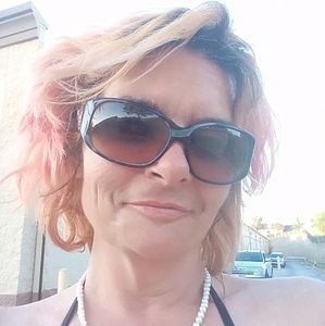 Meet your Posher, Misty